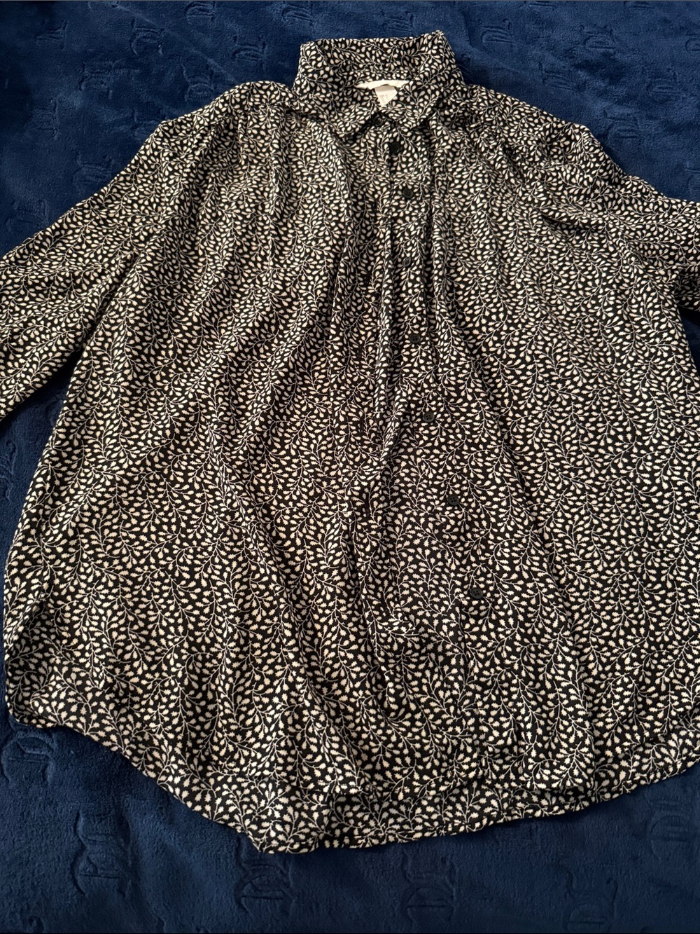 H&M Black Button-Up Blouse with White Leaf Print